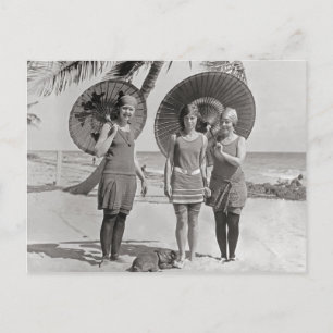 Damer på stranden, 1920 vykort