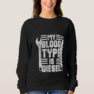 Damernas Blodtyp Är Diesel Rolig Diesel Mekniker T Shirt