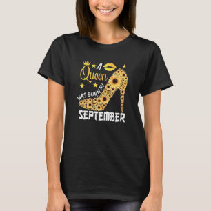 Damernas En Drottning Föddes I September I Gult De T Shirt