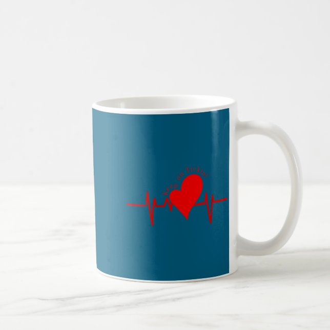 Damernas Keep On Tickin! Ekg Hjärtbeat Ko Ventil H Kaffemugg (Höger)