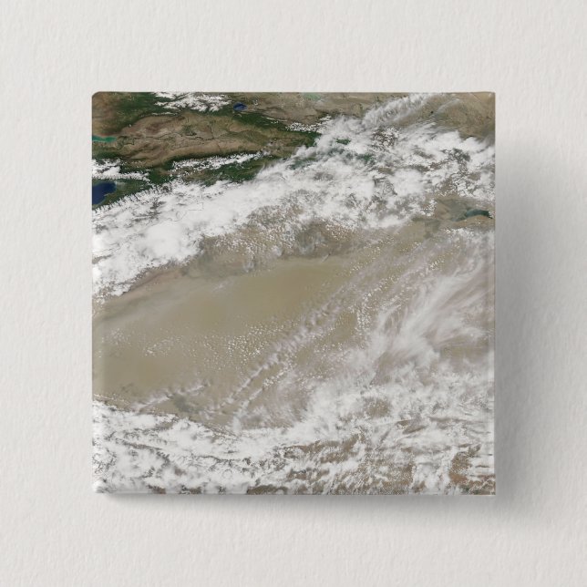 Damm och moln som är huggna över Taklimakan Des Knapp (Framsida)