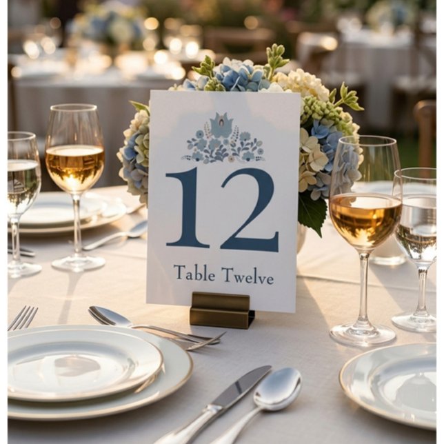Dammblå Blommig Anpassad Bordnummer Inbjudningar (Dusty Blue Wedding Table Number Elegant Floral Reception Decor Luxury Style)