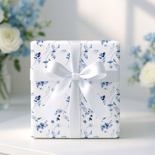 Dammblå fint konstnärligt blommigt bröllopspresent presentpapper