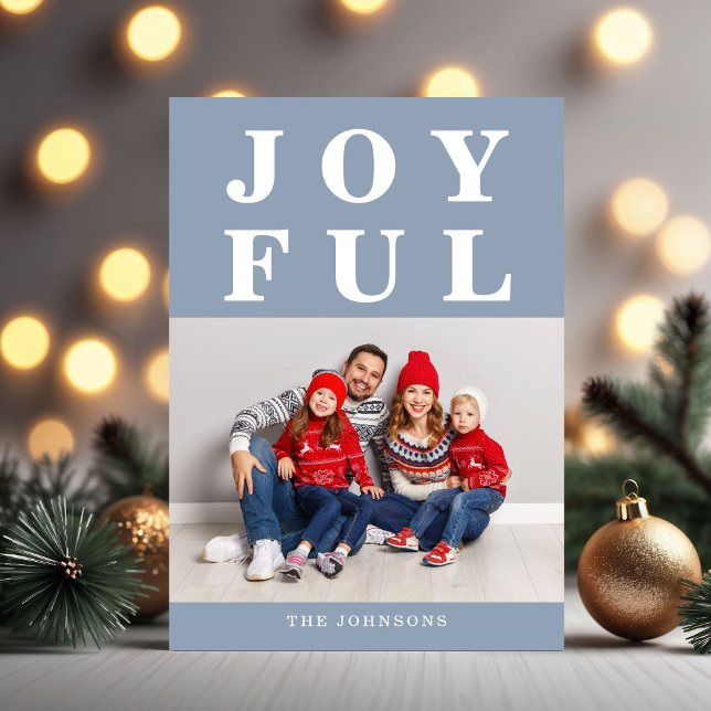 Dammblå Glädjerik Modern Jul Foto Julkort (Dusty Blue Joyful Modern Photo Christmas Holiday Card)