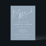 Dammblå Vit Modern Script Bat Mitzvah Flicka Inbjudningar<br><div class="desc">Denna inbjudan till bat mitzvah har "Bat Mitzvah" i ett stort, flödande vitt skrivstil överst på en dammblå bakgrund, med den hedrades namn i feta vita versaler och all information om ceremonin och mottagningen i ren kursiv stil nedan. Det finns också utrymme för föräldrarnas namn och evenemangets webbplats. En modern,...</div>