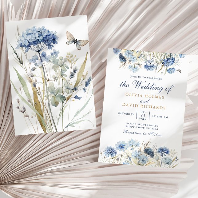 Dammig blå champagne hortensia bröllopsinbjudan inbjudningar (Boho French Blue Wildflower Meadow Wedding Invite on a sunny boho neutral dry palm leaf.)