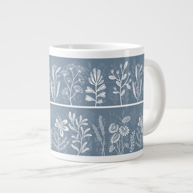 Dammig blå fantasifulla botaniska silhuetter jumbo mugg (Framsida höger)