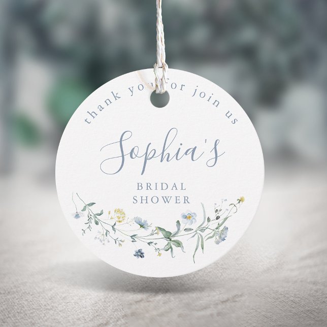 Dammig blå vildblomma rustik boho bröllopsdusch  gåvor etiketter (Dusty Blue Wildflower Rustic Boho Bridal Shower Favor Tags)