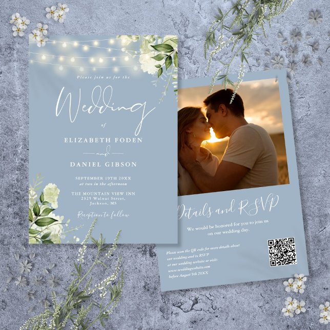 Dammiga blå gröna ljus QR-kod foto bröllop Inbjudningar (Dusty Blue Greenery Lights QR Code Photo Wedding Invitation)