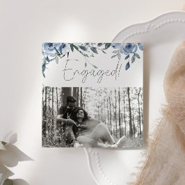Dammiga Pastellblå Blommor Foto Förlovningsfest