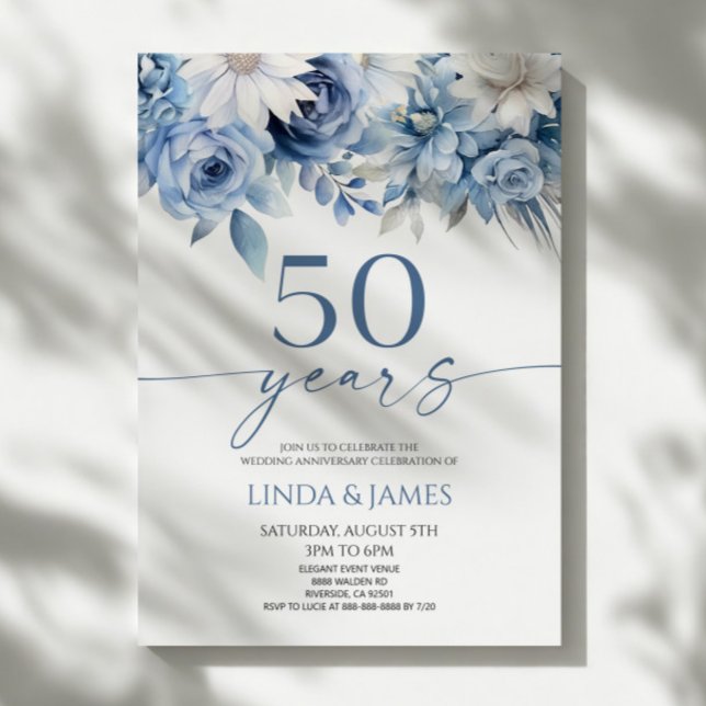 Dammigt Blå Blommig 50-års Bröllopsdag Inbjudningar (Skapare uppladdad)