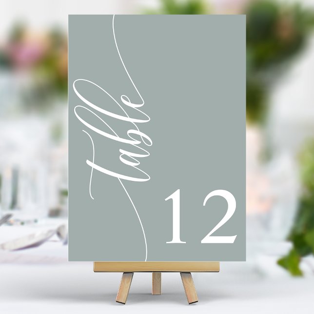 Dammigt Salviagrönt Modern Kalligrafi Bröllop Bordsnummer (Skapare uppladdad)