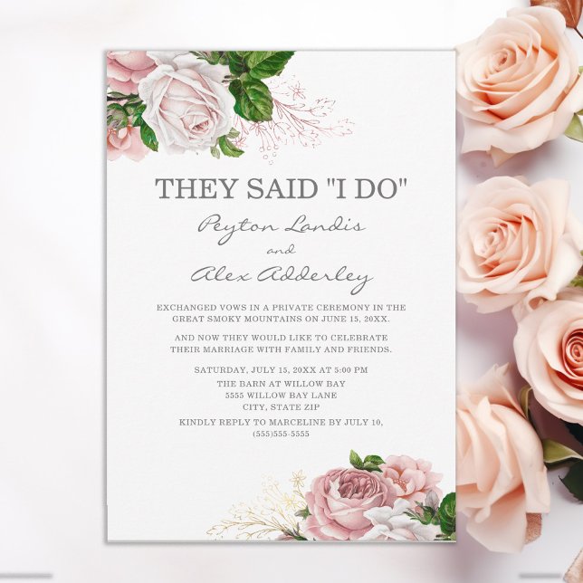 Dammrosafärgade rosa blommor vit vigselreception inbjudningar (Pink vintage floral wedding announcement)