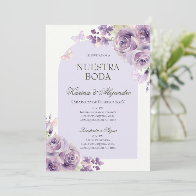 Dammsky Purpur Blommig Elegant Boho Bröllopsinbjud Inbjudningar (Stående Fram)
