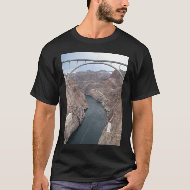 Dammsugarefördämningen överbryggar tee (Framsida)