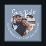 Dammt blå fotomodern skrift Spara datumet Magnet<br><div class="desc">Dammsnött blått foto modernt manus spara datum magnet med ett hjärtformat fotofönster, dämpad blå bakgrund och handskriven rubrik i vitt. Denna design visar vackert upp ert förlovningsfoto medan den tydligt presenterar datum och plats för bröllopet i en cool, raffinerad färgpalett. Perfekt för bröllop, destinationfiranden, förnyelse av löften eller eleganta förlovningar...</div>