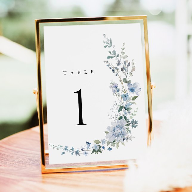 Dammtor Blå Vildblomma Blommig Bröllops Bordnummer (Dusty Blue Wildflower Wedding Table Numbers, Blue Floral Reception Table Sign in Gold Frame Decor)