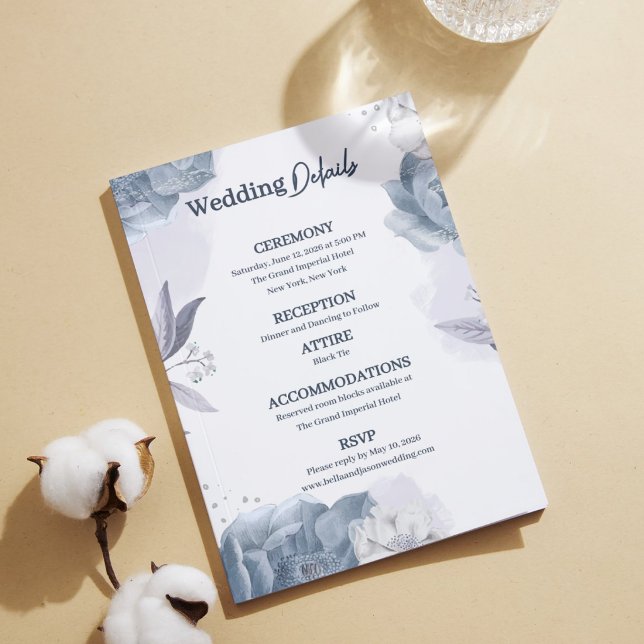 Dammtorblue Romantiskt Bröllopsinformation Tilläggskort (Dusty Blue Romantic Floral Wedding Details Card | Elegant Wedding Information Card)