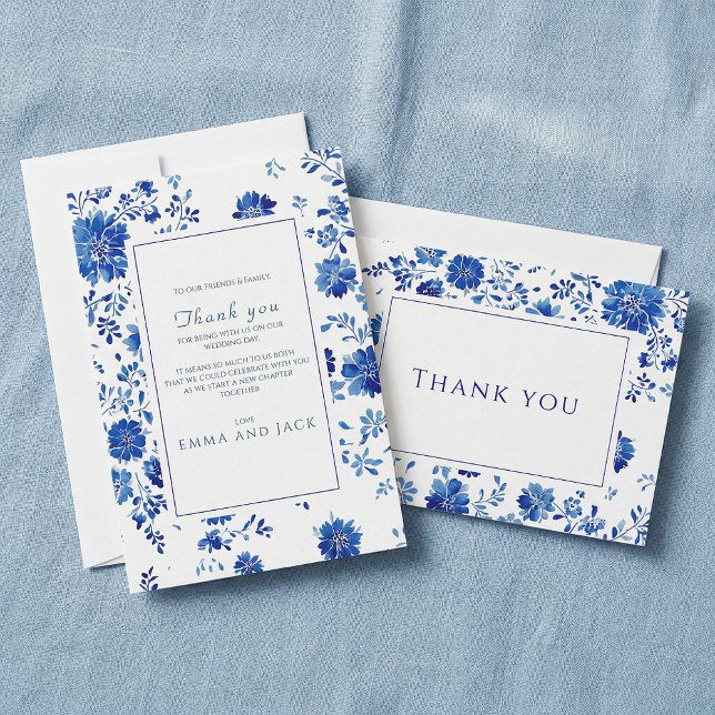 Dammtorrt Blått Blommigt Chinoiserie Bröllop Tack Kort (Dusty Blue Floral Chinoiserie Wedding Thank You)