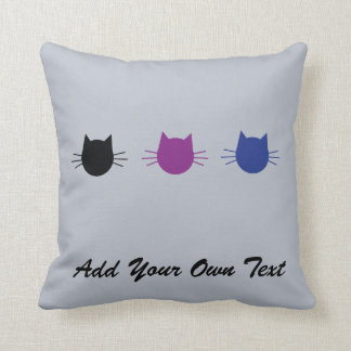 Dämpar den beställnings- katten personifierade kudde