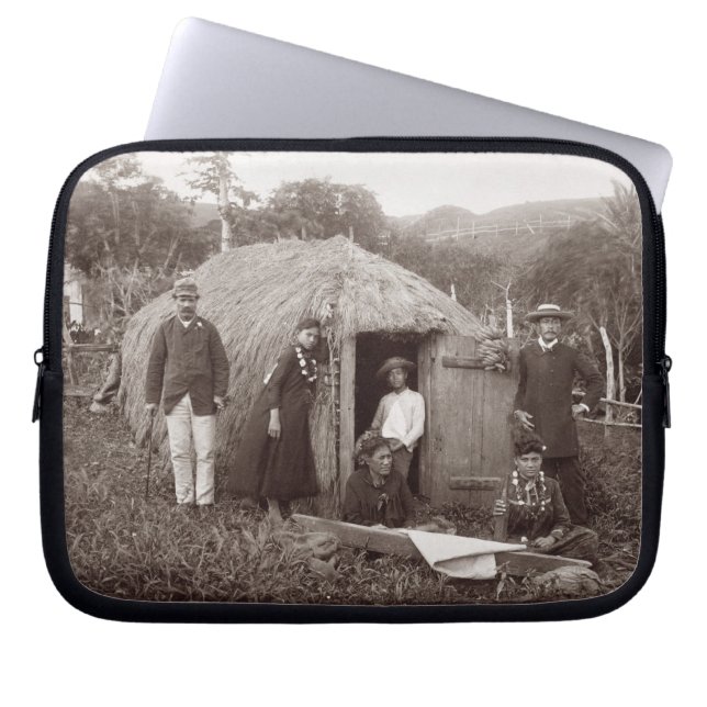 Danande Tappa, en infödd trasa, c.1875 Laptop Sleeve (Framsidan)