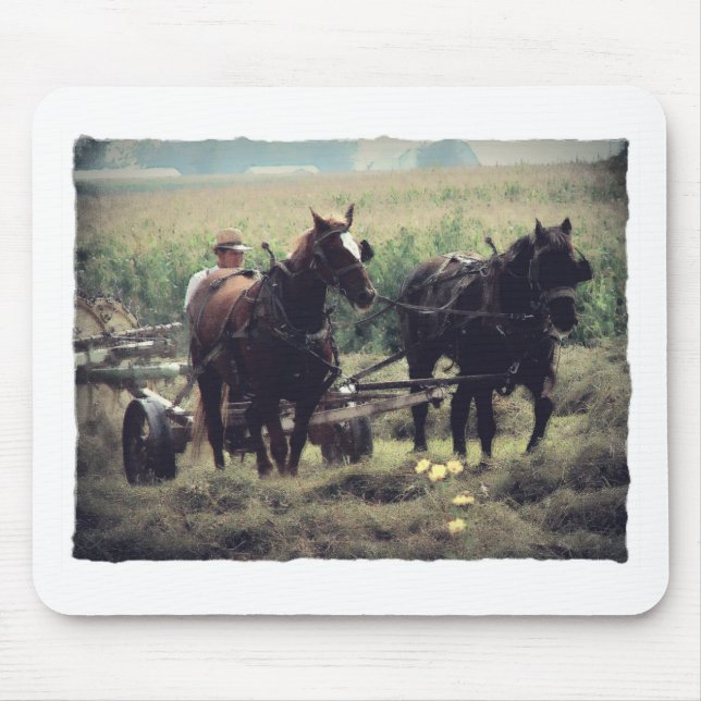 Danandehö med hästar musmatta (Framsidan)