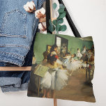 Dance Class | Edgar Degas Tygkasse<br><div class="desc">The Dance Class (1874) by Fransk artist Edgar Degas. Brans originalkonstmålning är en olja på canvas som skildrar en dansgrupp i ett repetitionsrum i det gamla Paris Opéra. Använda verktygen för att lägga till anpassningsbar eller anpassa bilden. All vintage-grafik i vår butik är tillgänglig för utskrift på begäran på en...</div>