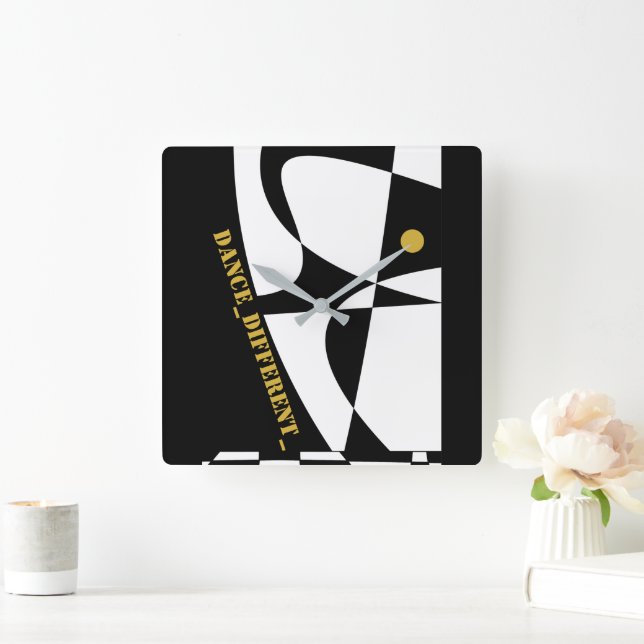 DANCE_DIFFERENT_ FYRKANTIG KLOCKA (Hem)