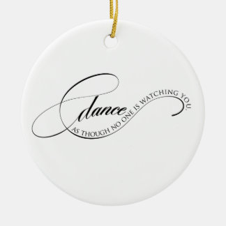 Dance som en tittar på prydnadsföremål julgransprydnad keramik