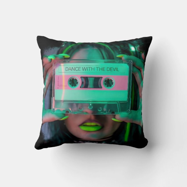 Dance with the Devil Kudde (Baksida)