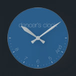 Dancers Clock Classic Blue Rund Klocka<br><div class="desc">Lustigt Clock,  bästa idé för gåva. : 2020 Färg inspirerad punkt.</div>