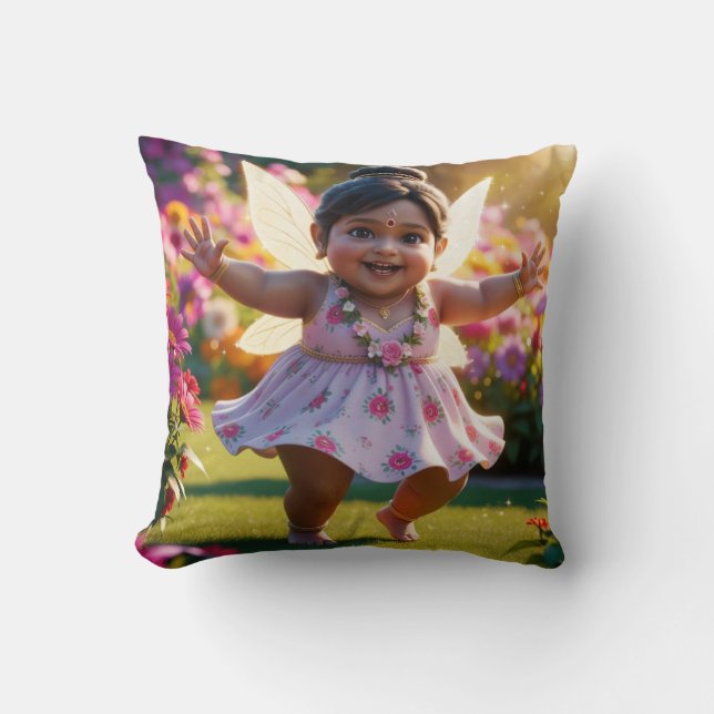 Dancing Baby Fairy Kudde (Framsida)