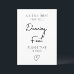 Dancing Feet Sign Template, Bröllop Flinflip flops Inbjudningar<br><div class="desc">Danuta Feet-teckenmall,  Bröllop Flinflip flops-signatur,  enkel Dancing Shoes-signatur,  Modern Minimalist Dance Golv-signatur redigerbar</div>