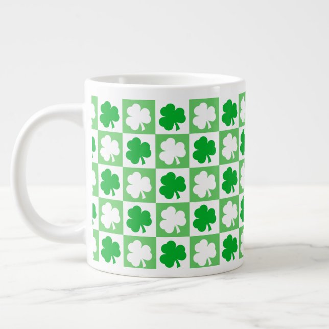 Dancing Grönt and White Shamrocks St Pats Irish Jumbo Mugg (Vänster)