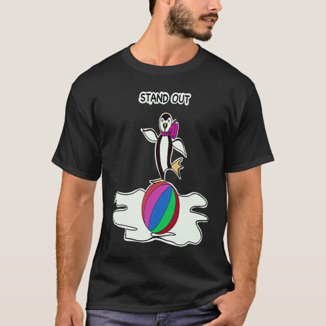 Dancing Penguin Roligt Animals T Shirt (Framsida)
