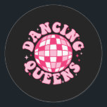 Dancing Queen Retro Bridesmaids 70's Disco Bachelo Runt Klistermärke<br><div class="desc">Dancing Queen Retro Bridesmaids 70's Disco Bachelorette 1</div>
