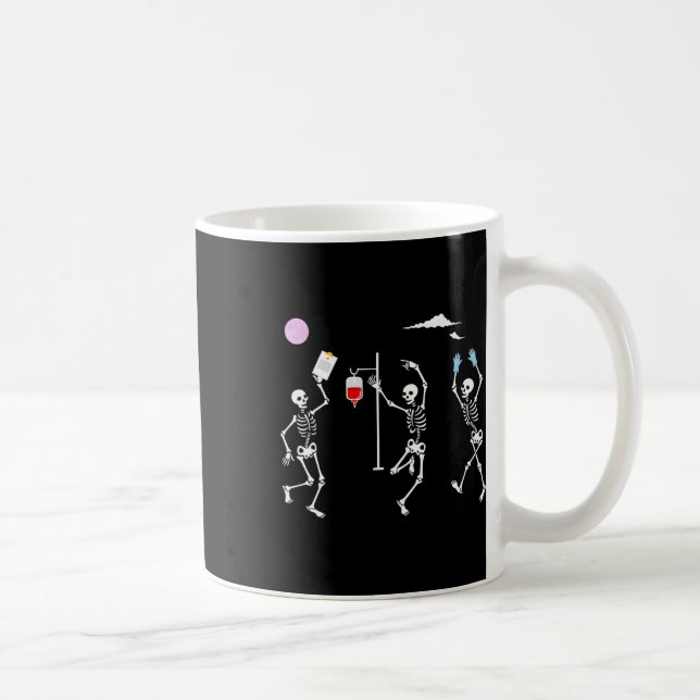 Dancing Skeleton Funny Nurse Skeleton Halloween Ha Kaffemugg (Höger)