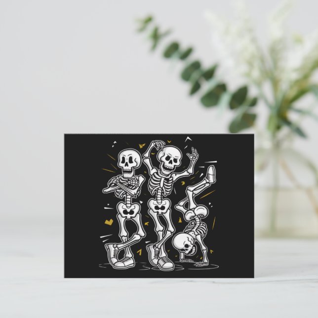 Dancing Skeletons Dance Challenge Halloween Vykort (Stående Fram)