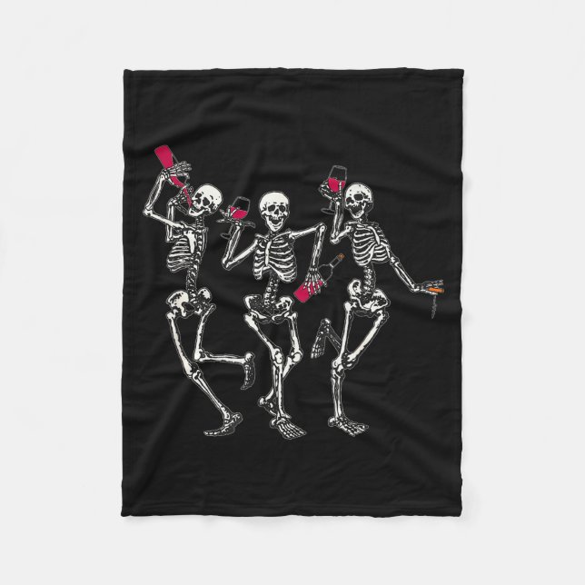 Dancing Skeletons Drinking Wine Lover Funny Hallow Fleecefilt (Framsidan)