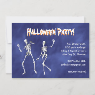 Dancing Skeletons in Lila Dimma Halloween Inbjudan