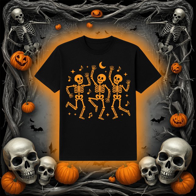 Dancing Skeletons | Spooky Party T Shirt (Skapare uppladdad)