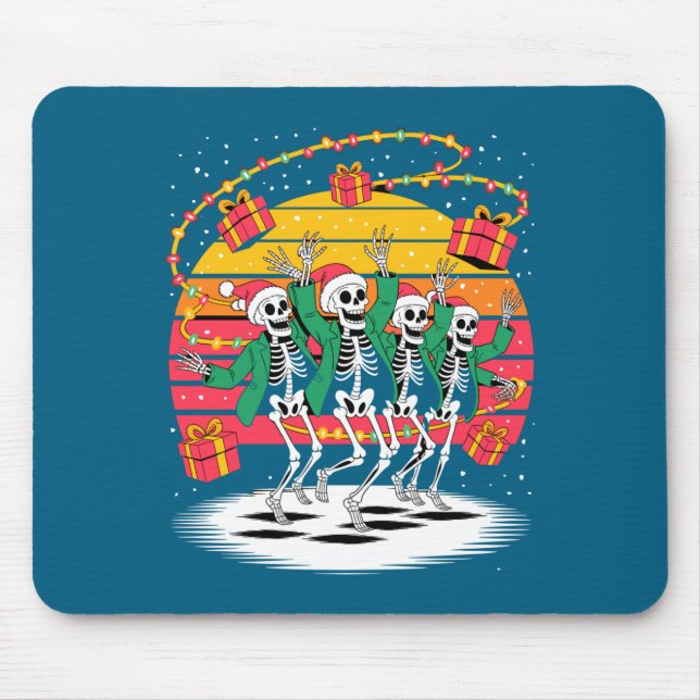 Dancing Skeletons With Santa Hats Christmas Lights Musmatta (Framsidan)