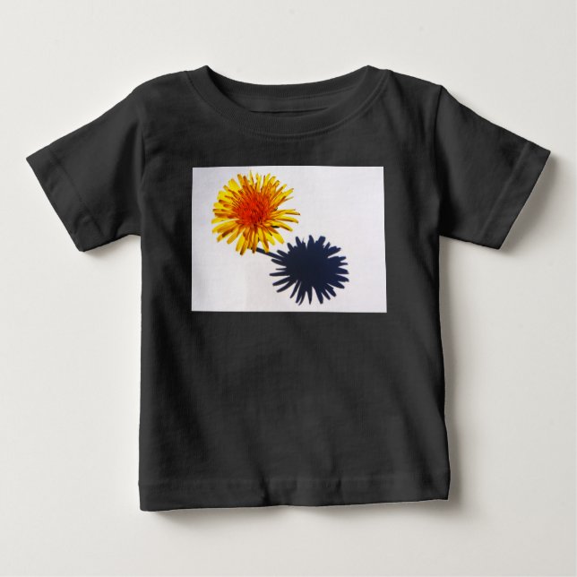 Dandelion och Shadow iccnm T Shirt (Framsida)