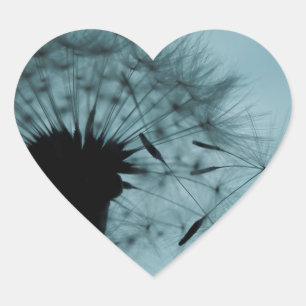 Dandelion Seeds Teal and Black Hjärtformat Klistermärke