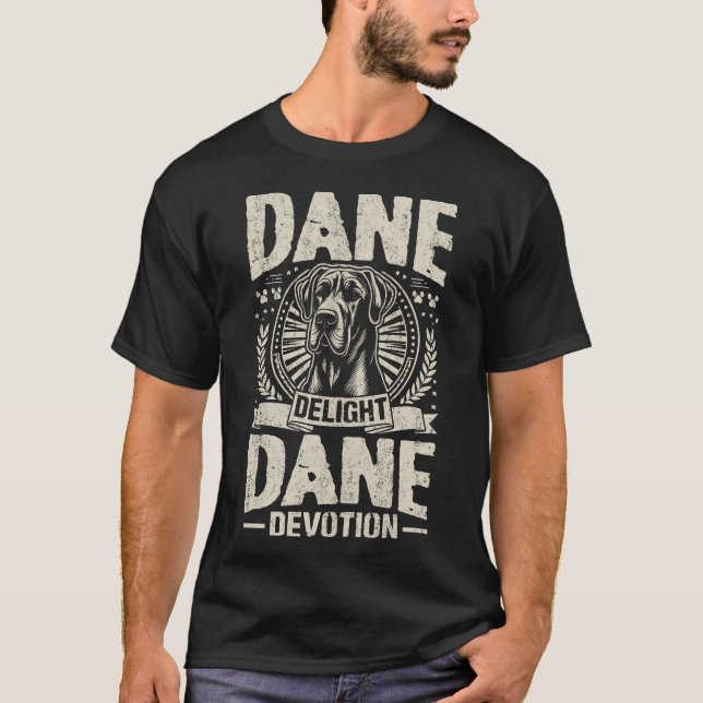 Dane Delight, Dane Devotion Hund T Shirt (Framsida)