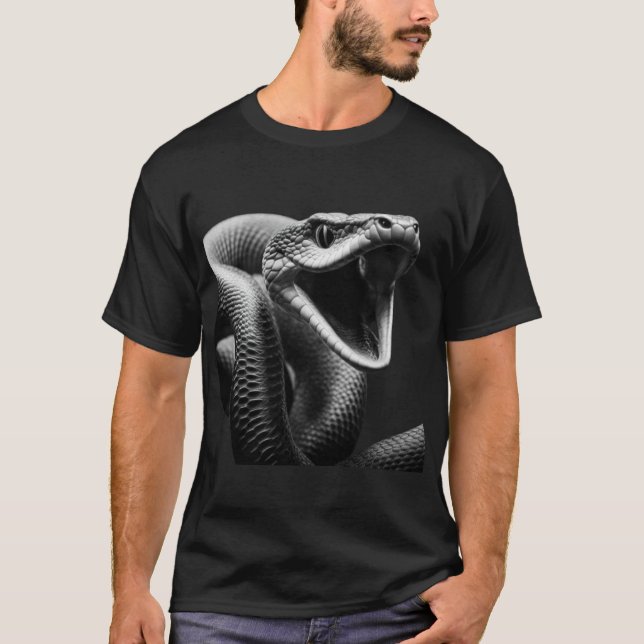 Dangerous Black Mamba T Shirt (Framsida)