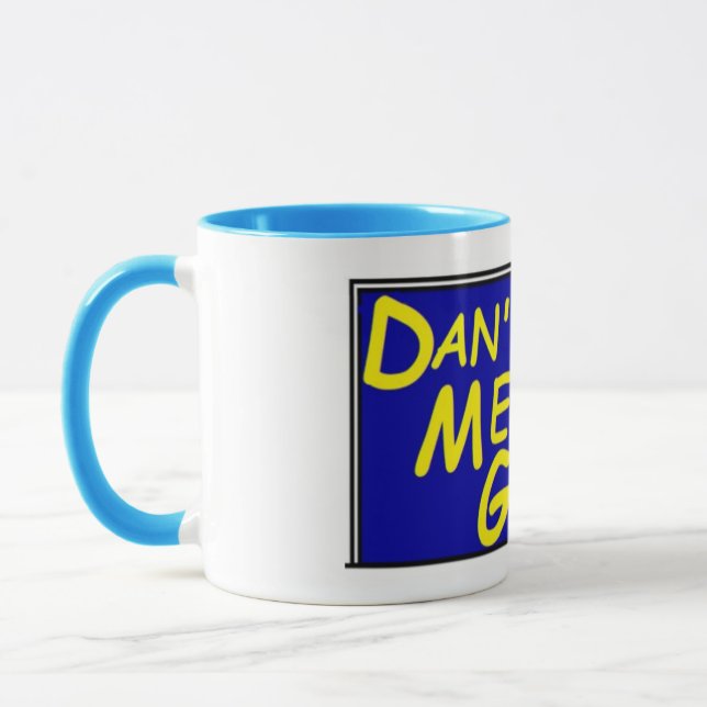 Dans röriga garage 330 ml mugg (Vänster)