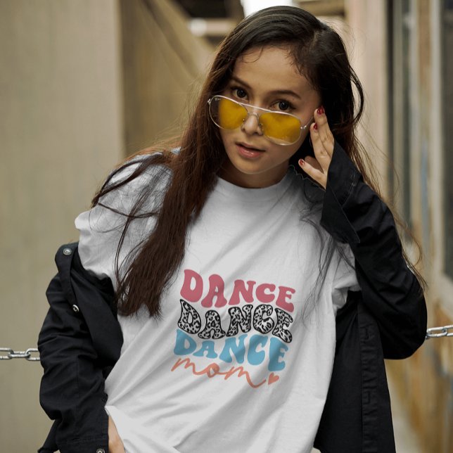 Dans typografi vit rolig mödrar T-Shirt (Skapare uppladdad)