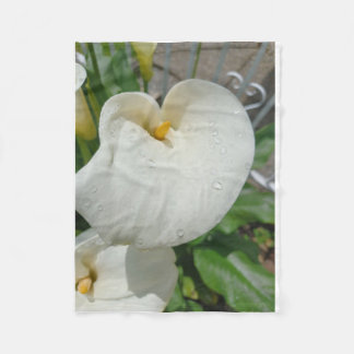 Dansande blommor fleecefilt