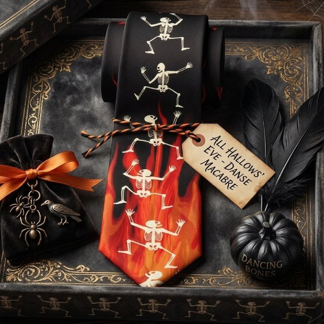 Dansande skelett på eldiga lågor till Halloween Slips (Skapare uppladdad)